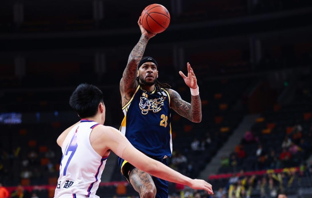 九游APP-加时末段突围战来临；广东宏远围绕NBA季后赛伤情更新；引发热议；赛程密集仍需轮换的简单介绍